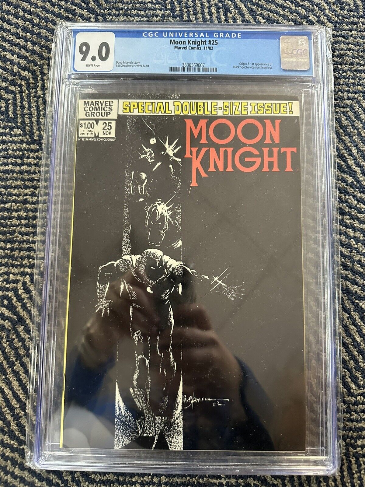 Moon Knight #25 - 9.0 CGC - 1st Appearance Black Spectre